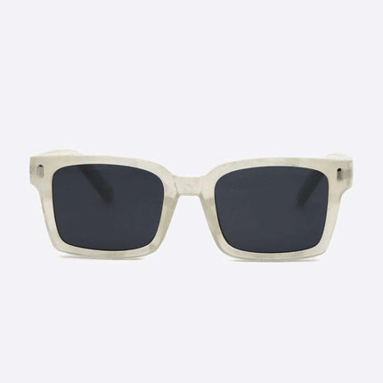 Chic Square UV400 Protective Sunglasses with Durable Polycarbonate Frame - Très Elite