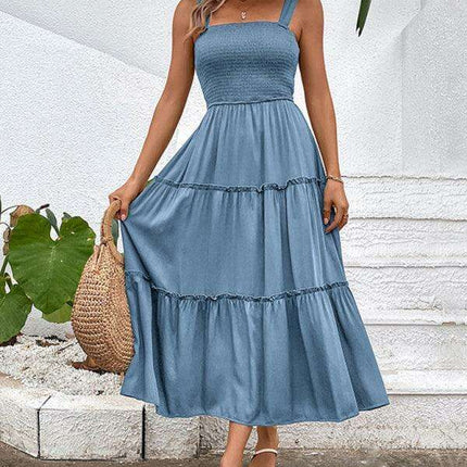 Chic Strapless Twist-Front Dress in Timeless Solid Hue