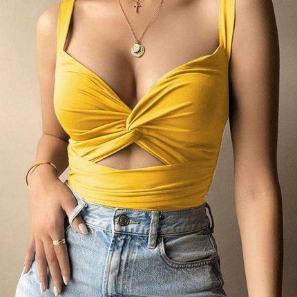 Chic V-Neck Halter Top - Your Versatile Wardrobe Staple - Très Elite