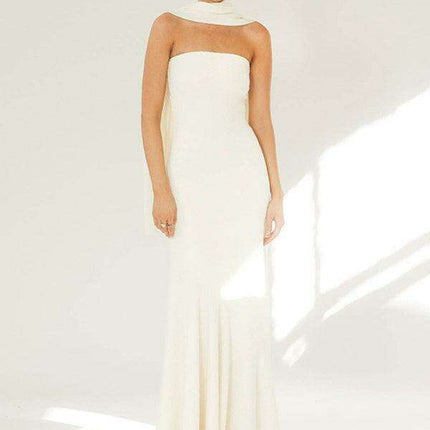 Chic V-Neck Sleeveless Wrap Dress with Trendy Dropped Shoulder Sleeves for the Fashion-Forward Fisherman