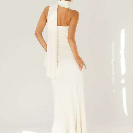 Chic V-Neck Sleeveless Wrap Dress with Trendy Dropped Shoulder Sleeves for the Fashion-Forward Fisherman