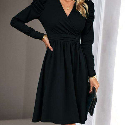 Chic V-neck Long Sleeve Dress for Women: A Timeless Wardrobe Essential - Très Elite