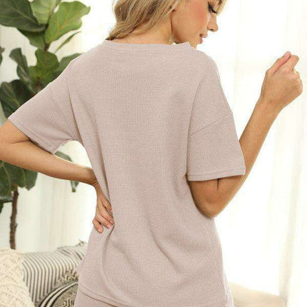 Chic Women's Waffle Lounge Set: Elevate Your Casual Style - Très Elite