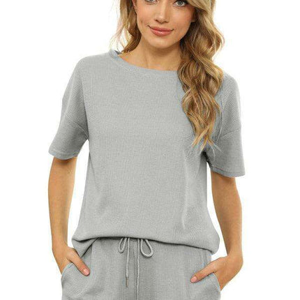 Chic Women's Waffle Lounge Set: Elevate Your Casual Style - Très Elite