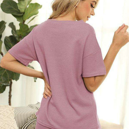 Chic Women's Waffle Lounge Set: Elevate Your Casual Style - Très Elite