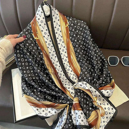 Coastal Charm: Elegant Multi-Hued Beach Scarf - Stylish UV Protection - Très Elite