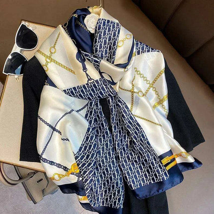 Coastal Charm: Elegant Multi-Hued Beach Scarf - Stylish UV Protection - Très Elite