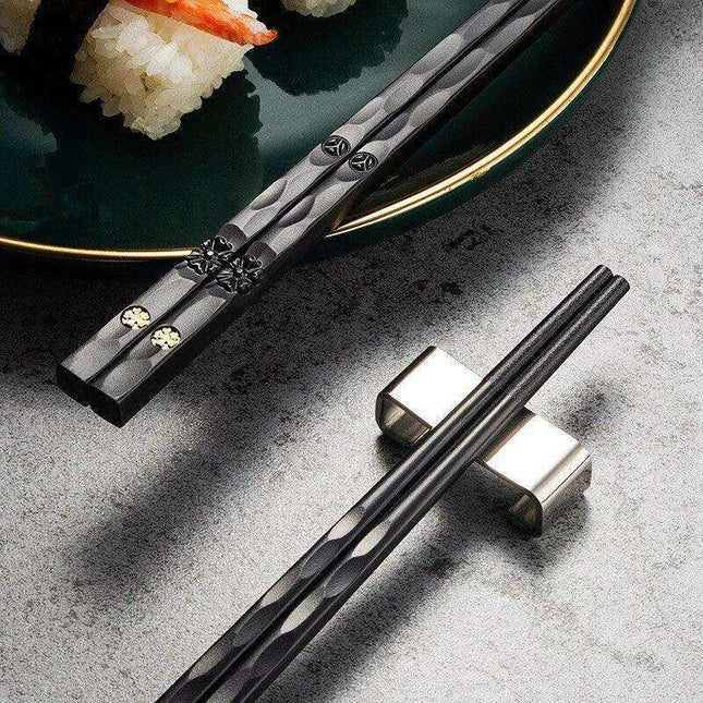 Colorful Premium Non-Slip Chopsticks Set: 5 Pairs for an Authentic Japanese Dining Experience