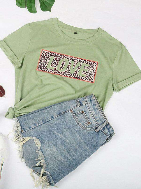 Colorful Valentine's Day Women's Casual T-Shirt - Fun and Fashionable