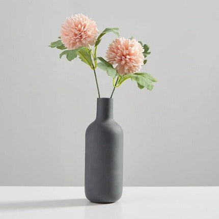 Contemporary Nordic Ceramic Planter for Chic Living Spaces