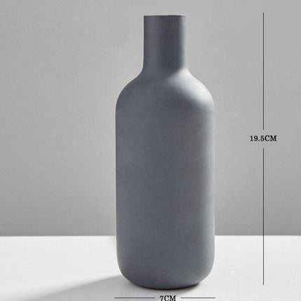 Contemporary Nordic Ceramic Planter for Chic Living Spaces