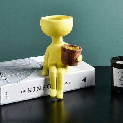 Contemporary Scandinavian Ceramic Vase with Abstract Human Face Design - Très Elite