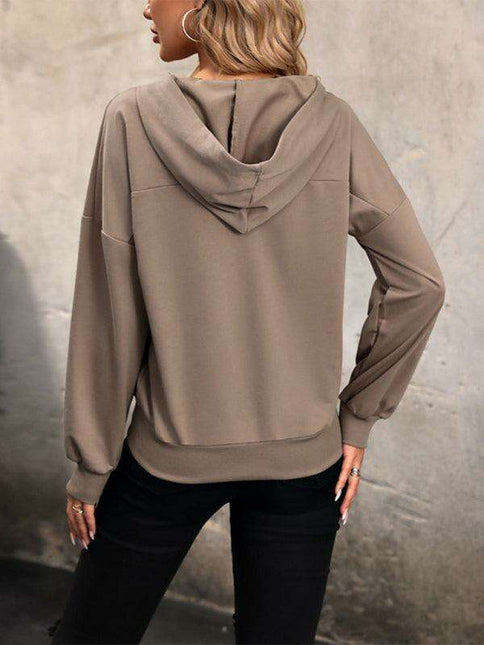 Cozy Elegance: Women's Solid Knit Hoodie for Everyday Style