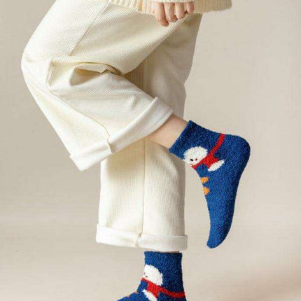 Cozy Festive Holiday Slipper Socks: Ultimate Warmth for Winter - Très Elite