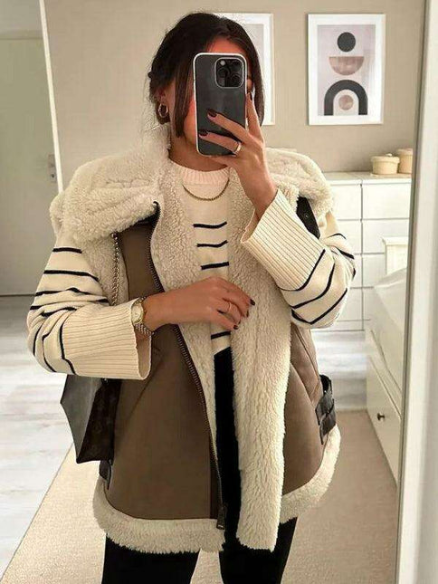 Cozy Sleeveless Fleece Vest for Women with Casual Elegance