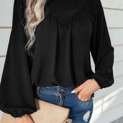 Cozy Solid Color Women's Polyester Pullover with Long Sleeves - Très Elite