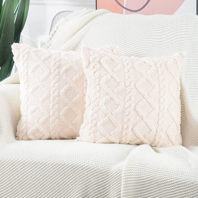 Cozy Winter Elegance Plush Fleece Pillow Set