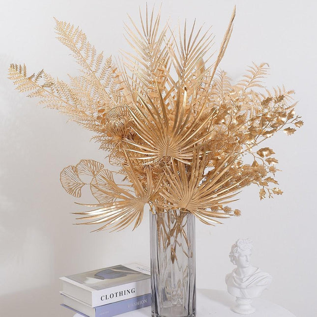 Crimson Berry Luxe: Elegant Home Accent for Stylish Decor