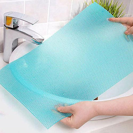 Customizable Antimicrobial Fridge Liners for Enhanced Cleanliness - Très Elite