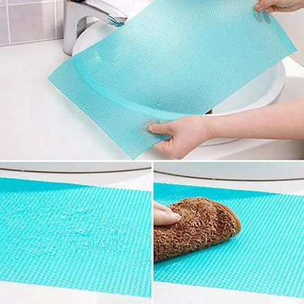 Customizable Antimicrobial Fridge Liners for Enhanced Cleanliness - Très Elite