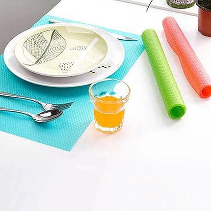 Customizable Antimicrobial Fridge Liners for Enhanced Cleanliness - Très Elite
