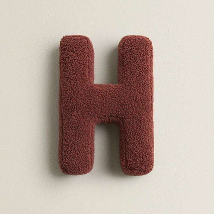 Delightful English Letters Plush Pillow - Cozy Home Accent - Très Elite