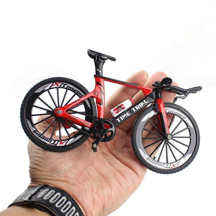 Diecast Miniature Mountain Bike Model - 1:10 Scale Alloy Collectible Bicycle for Enthusiasts - Très Elite