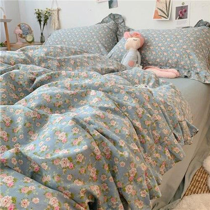 Dreamy Blossom 100% Cotton Ruffle King Bedding Set - Luxe Edition for Young Dreamers - Très Elite