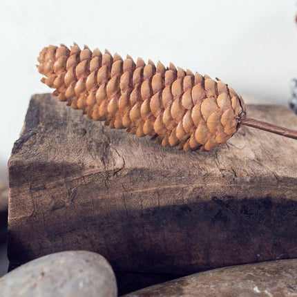 Dried Pine Cone and Floral Arrangement for Chic Nordic Home Styling - Seasonal Festive Decor - Très Elite