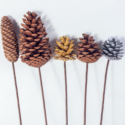 Dried Pine Cone and Floral Arrangement for Chic Nordic Home Styling - Seasonal Festive Decor - Très Elite