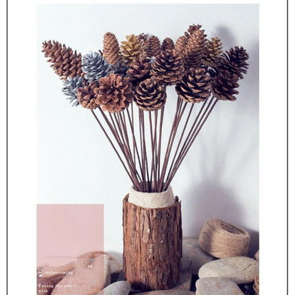 Dried Pine Cone and Floral Arrangement for Chic Nordic Home Styling - Seasonal Festive Decor - Très Elite