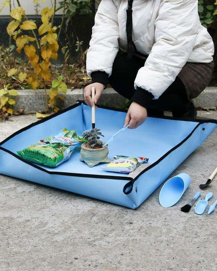 Clean & Easy Gardening Mat: Your Go-To Solution for Stress-Free Planting