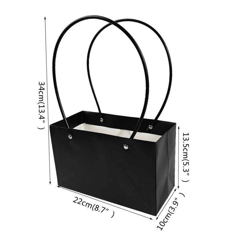 Eco-Friendly Floral Kraft Paper Gift Bag - Chic & Sustainable Gifting Solution - Très Elite