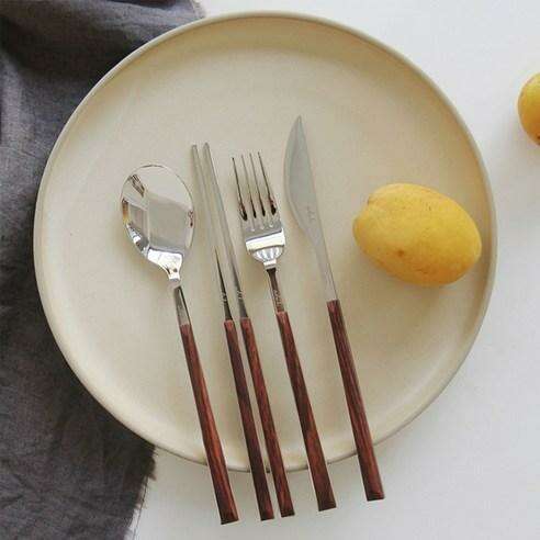 Elegant 16-Piece High-Quality Stainless Steel Cutlery Set for Exquisite Dining - Très Elite