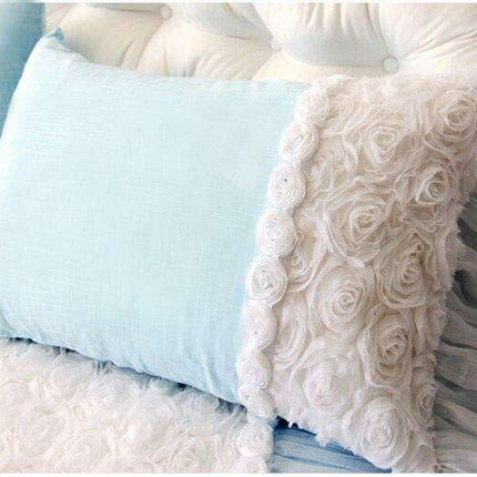 Elegant 3D Rose Pattern White Wedding Bedding Set for a Romantic Bedroom Retreat - Très Elite