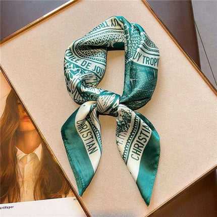 Elegant 70x70CM Printed Polyester Scarf for Timeless Style - Très Elite