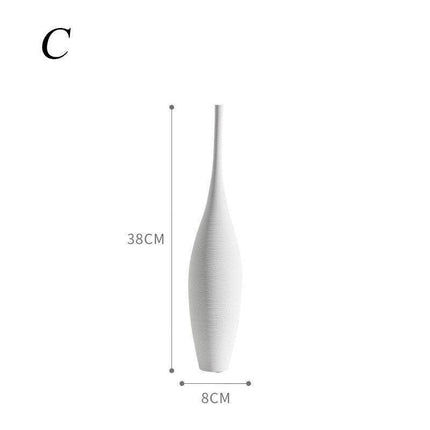 Elegant Artisan: Distinctive Black and White Handmade Ceramic Vase