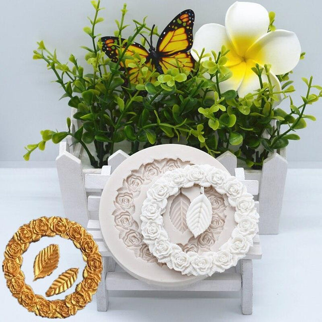 Elegant Artisan Silicone Mold for Creative Rosette and Picture Frame Baking - Très Elite