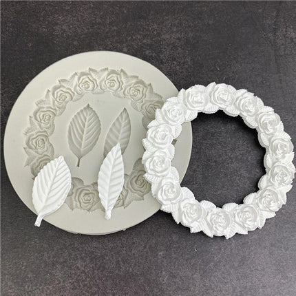 Elegant Artisan Silicone Mold for Creative Rosette and Picture Frame Baking - Très Elite