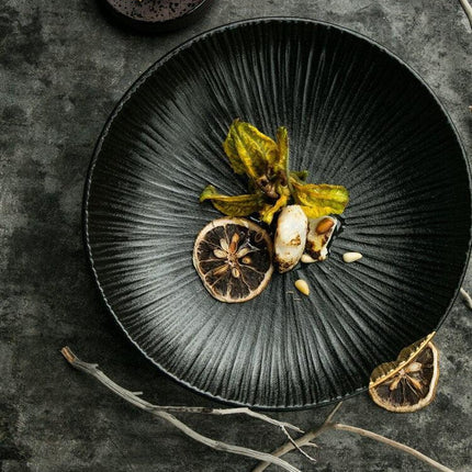 Elegant Black Porcelain Dining Collection - Enhance Your Culinary Experience - Très Elite