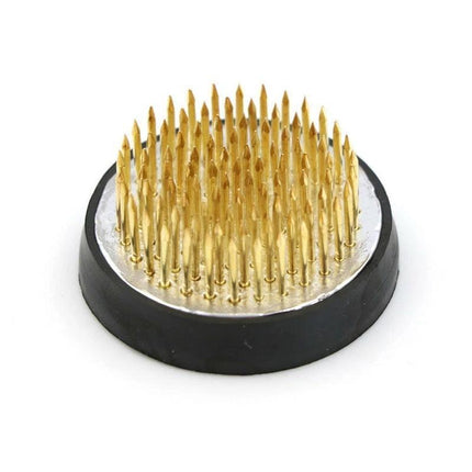 Elegant Brass Kenzan Tool for Exquisite Floral Arrangements - Très Elite