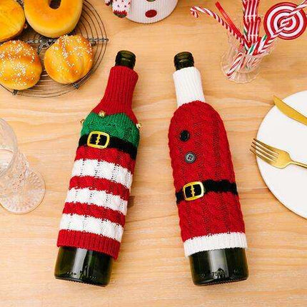 Elegant Cable-Knit Wine Bottle Sleeves in Premium Polyester