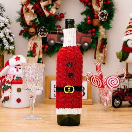 Elegant Cable-Knit Wine Bottle Sleeves in Premium Polyester
