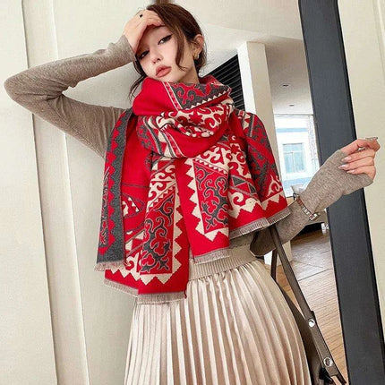 Elegant Cashmere-Blend Winter Shawl & Scarf with Unique Design - Très Elite