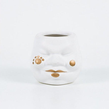 Elegant Ceramic Head Planter for Contemporary Greenery Display- Très Elite- Très Elite