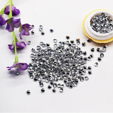 Elegant Clear Acrylic Diamond Scatter Set for Luxurious Event Decor - Très Elite
