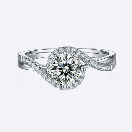 Elegant Crisscross Lab-Grown Diamond Band with Stunning Accents - Très Elite