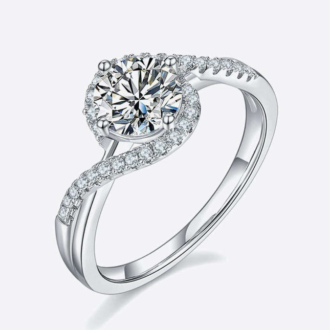 Elegant Crisscross Lab-Grown Diamond Band with Stunning Accents