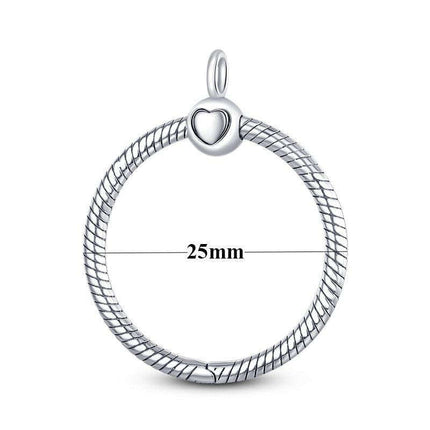 Elegant Customizable 925 Silver O Pendant Necklace for Women - Essential Minimalist Accessory - Très Elite