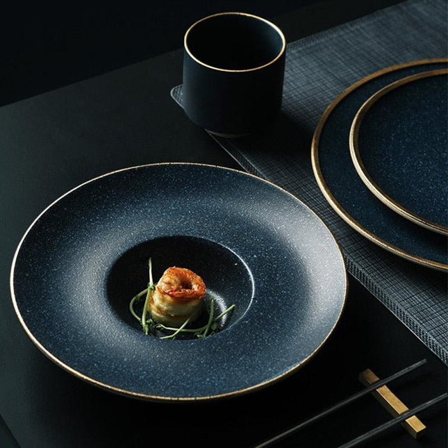 Elegant Dark Green Ceramic Dining Collection: Luxurious 7-Piece Set for an Upscale Dining Experience